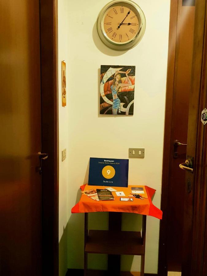 Studio Luna Apartments Milano Dış mekan fotoğraf